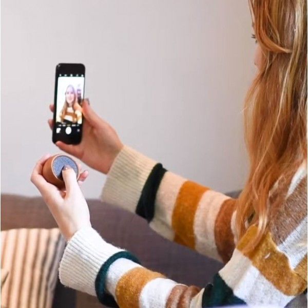 Блутуз-колонка "Tumbler Selfie" 3 Ватта, дерево вишня (G004CH) G004CH фото