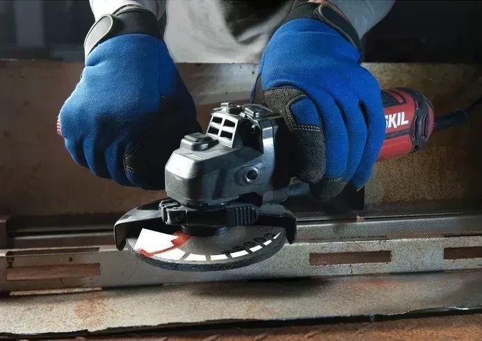 Болгарка (вугляна шліфувальна машина) мережева 125 мм 1010 Вт "VRS+" SKIL 9151 GB 11070500301 (AG1E9151GB) 11070500301 фото