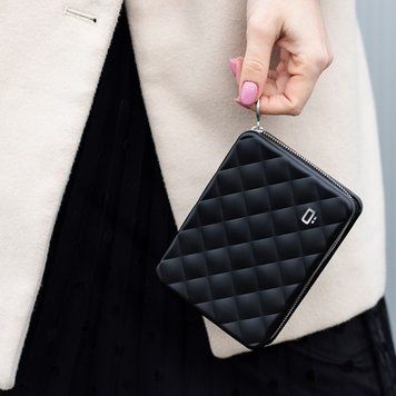 Гаманець на блискавці OGON Quilted Passport, чорний QP_Black QP_Black фото