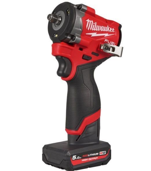Гайковерт акумуляторний безщітковий 3/8'' MILWAUKEE, M12 FCIWF38G3-502X, 745Нм, з кільцем (зарядний пристрій С12 С, 2 акумулятор 4933493452 фото