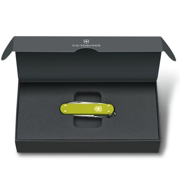Складаний ніж Victorinox CLASSIC SD Electric Yellow 0.6221.L23 0.6221.L23 фото