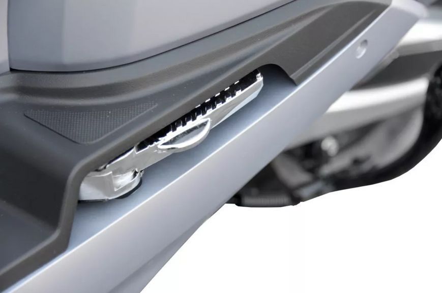 Скутер электрический HECHT CITIS SILVER HECHTCITISSILVER фото