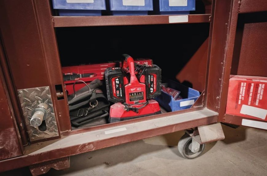 Зарядний пристрій PАCKOUT MILWAUKEE, M18 PC6 (на 6 акумуляторів) (заміна на 4932498551) 4932480162 фото