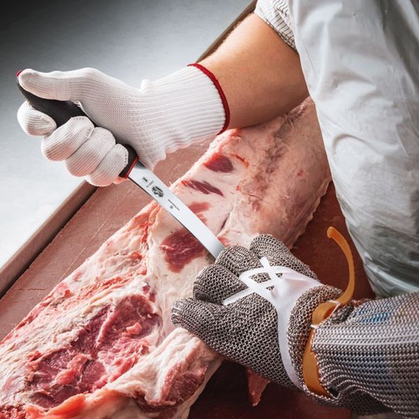 Кухонний ніж Victorinox Fibrox Butcher 12 см 5.6663.12D 5.6663.12D фото