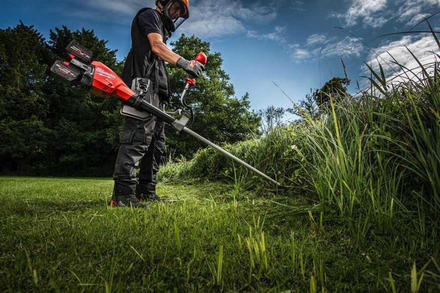 Тример акумуляторний безщiтковий MILWAUKEE, M18 F2BCU-0 (каркас, картонне пакування) 4933480859 фото