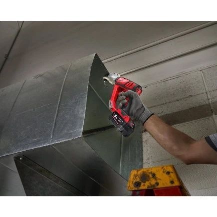 Ножиці для металу акумуляторні MILWAUKEE M18 BMS20-0 (каркас) 4933447935 фото