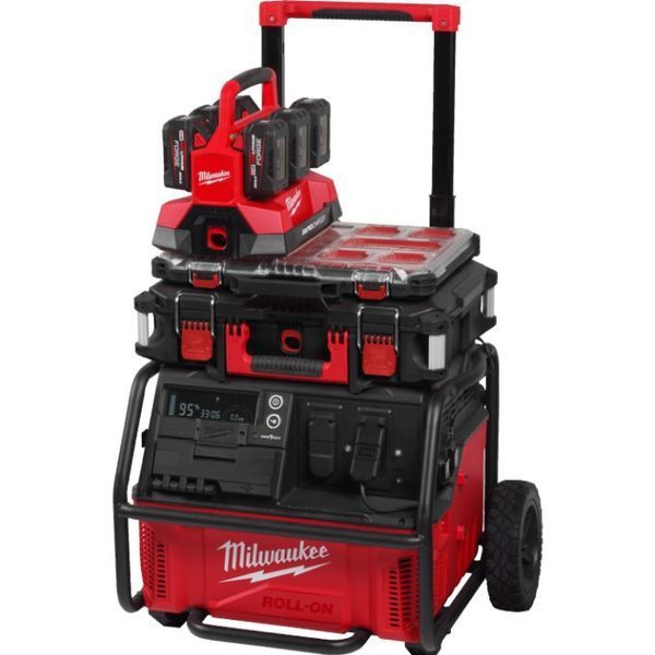 Блок живлення мобільний PACKOUT MILWAUKEE IRPSUOP2500 (7200/3600W 2.5KWH) 4933492133 фото